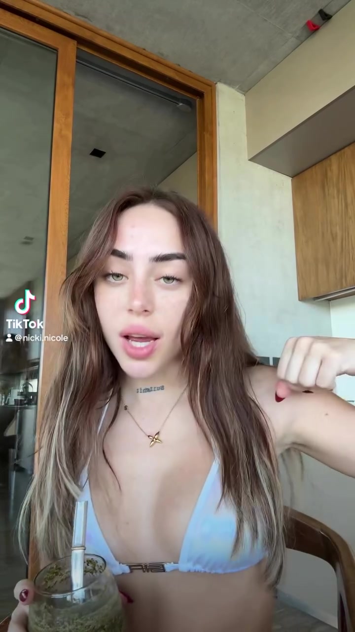Nicki Nicole Beautiful Angel Shows Off Her Big Breasts