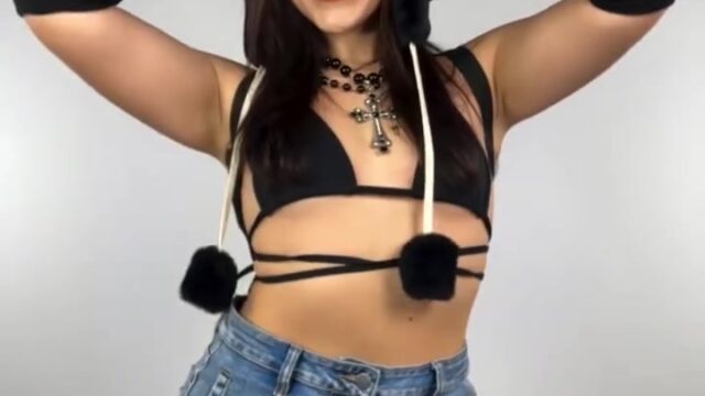 Cathy Cakes Aka CathyCakes Nude Shows Off Her Hot Body