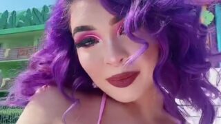 MaryRoseLiven Onlyfans Shows Off Her Huge Boobs
