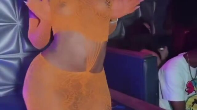 Tommie Lee Nude Shows Off Her Huge Boobs