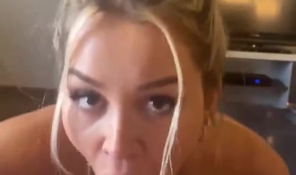 Heidi Grey Sucking Her Boyfriend And Swallows His Semen