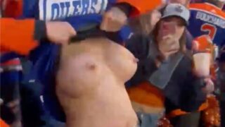 Kait Flynn / Kaitflynnofficial Viral Video Shows Her Huge Boobs